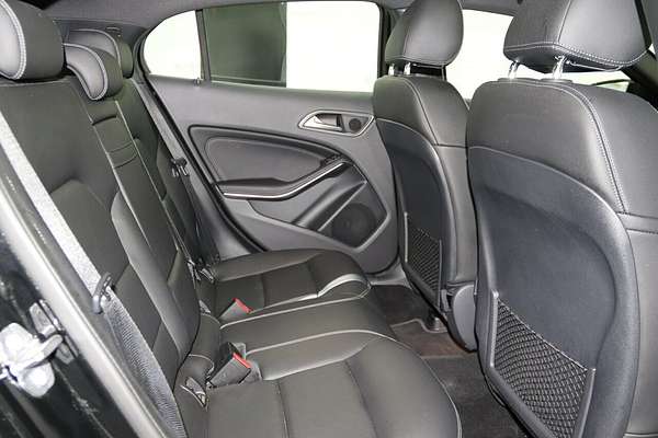 2019 Mercedes-Benz GLA-Class GLA180 X156