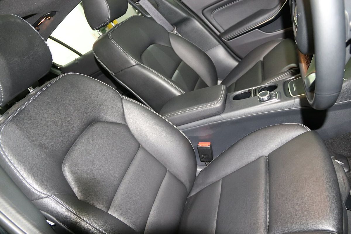 2019 Mercedes-Benz GLA-Class GLA180 X156