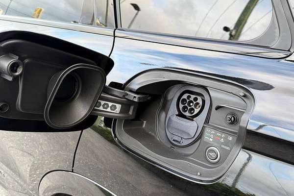 2024 Audi SQ6 e-tron GF