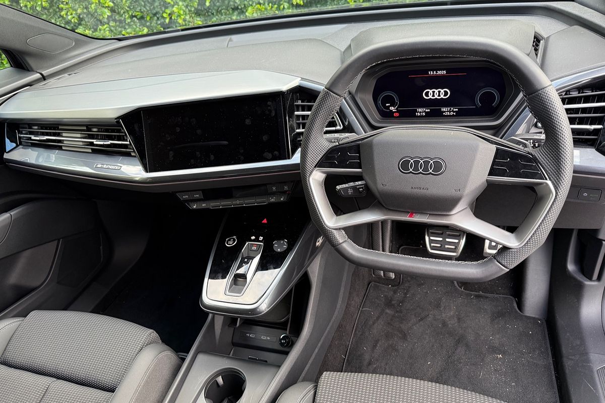 2024 Audi Q4 e-tron 45 F4