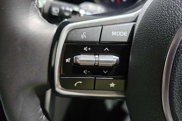 2023 Kia Carnival SLi KA4