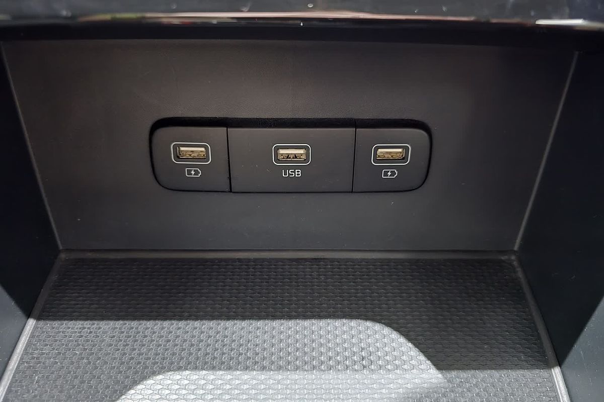 2023 Kia Carnival SLi KA4