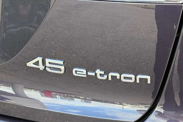 2024 Audi Q4 e-tron 45 F4