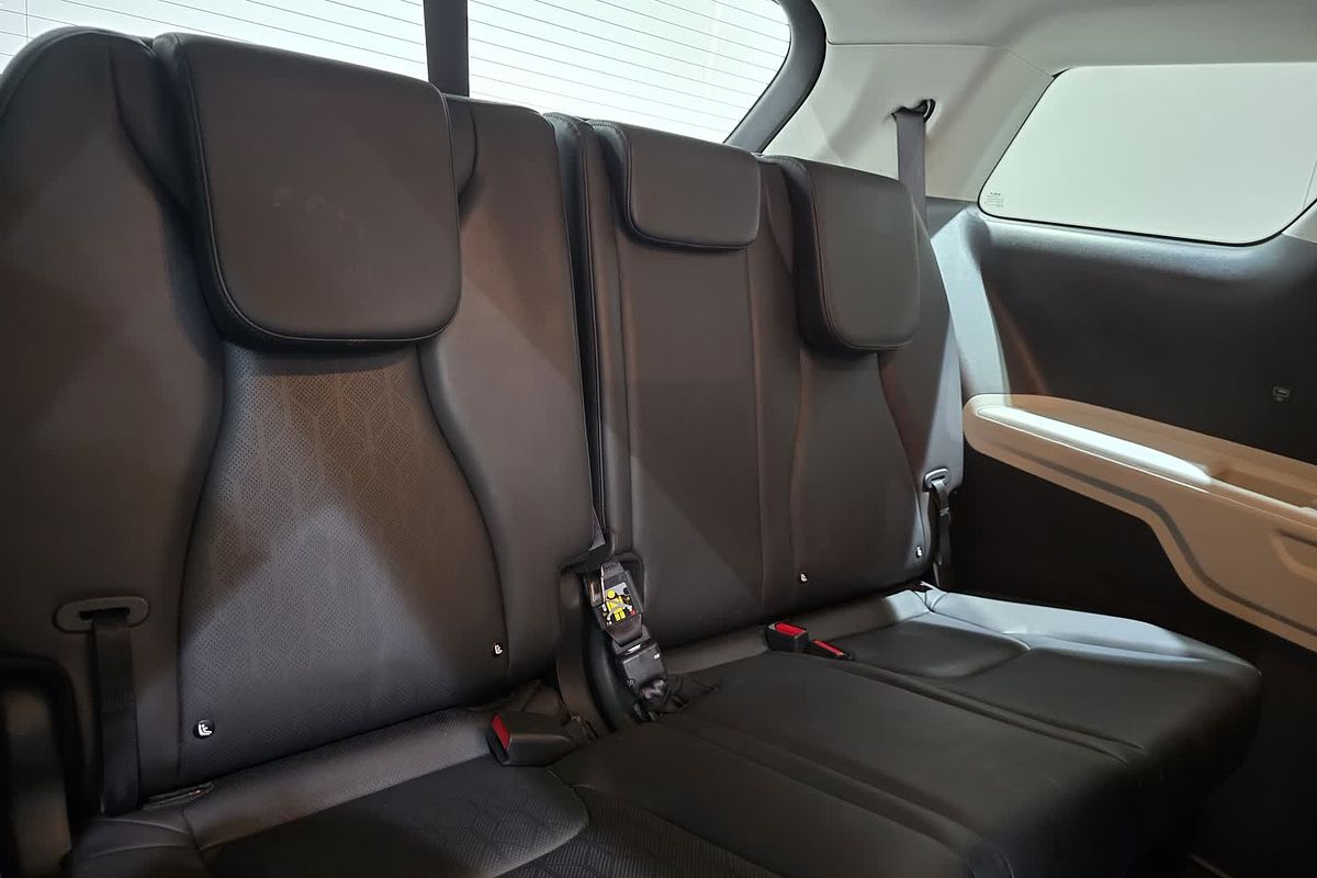 2023 Kia Carnival SLi KA4
