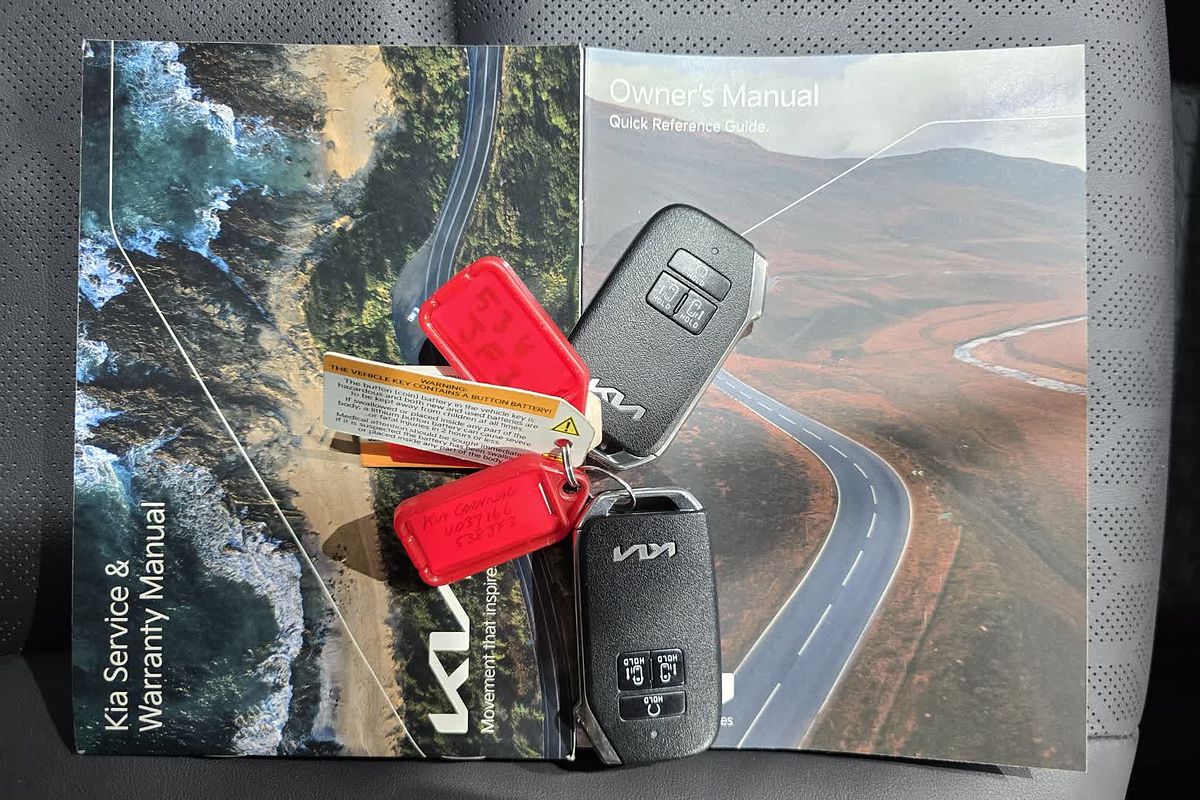 2023 Kia Carnival SLi KA4