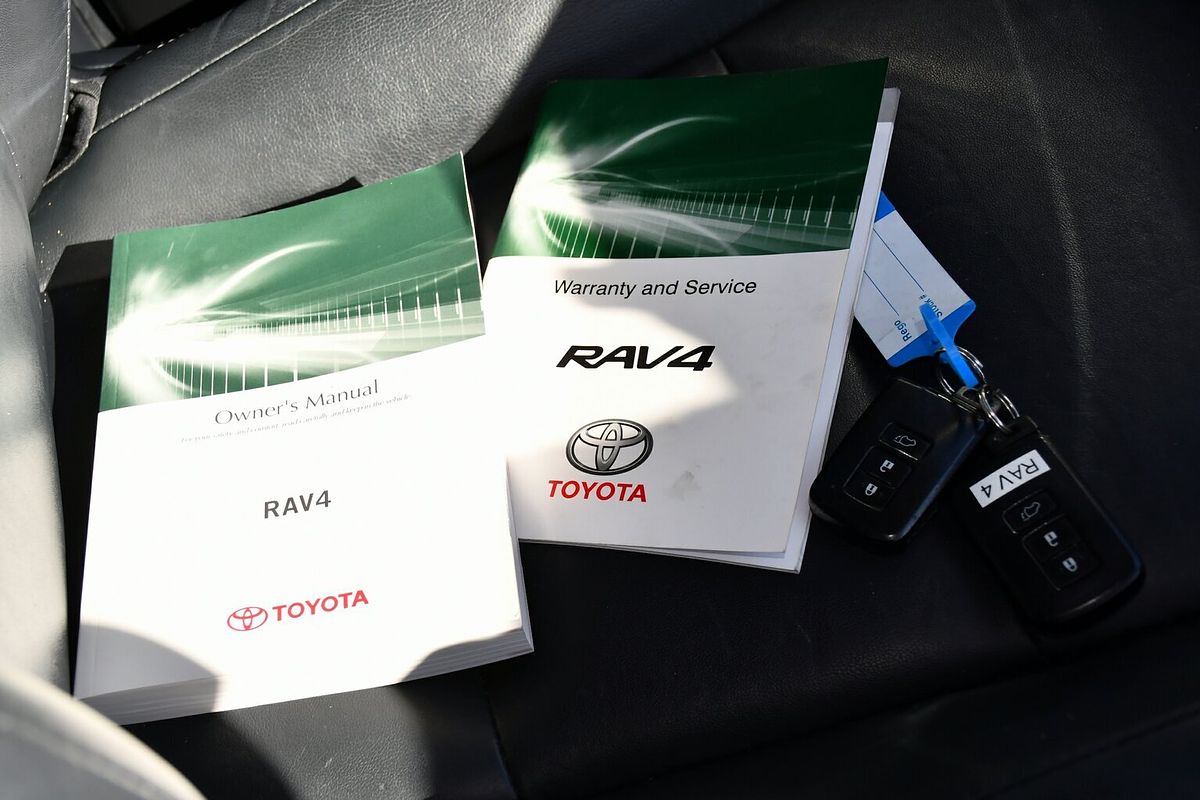 2017 Toyota RAV4 Cruiser ASA44R