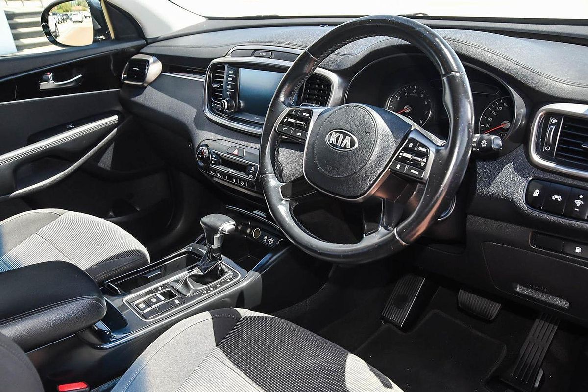 2019 Kia Sorento Si UM