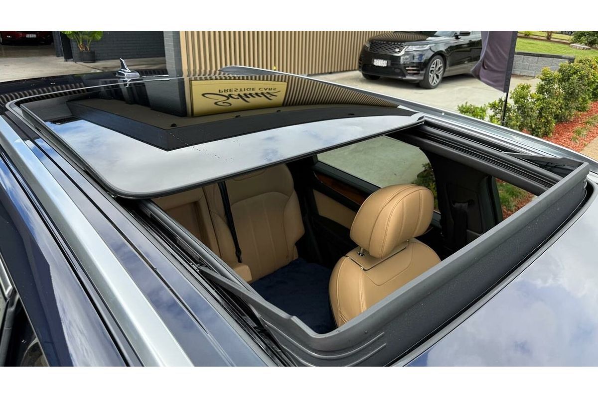 2017 Bentley Bentayga 4V