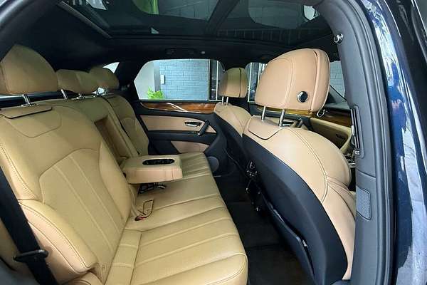 2017 Bentley Bentayga 4V