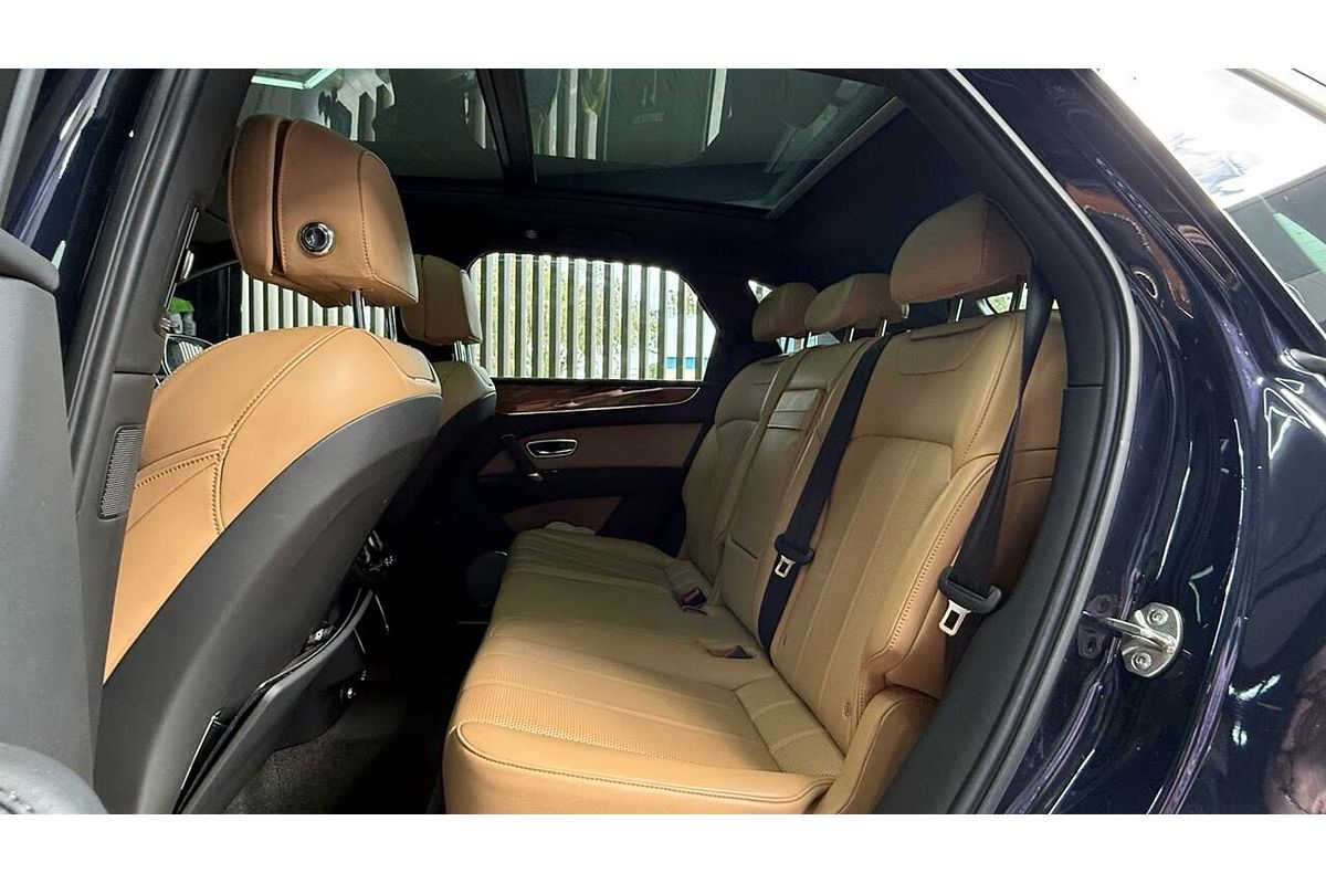 2017 Bentley Bentayga 4V