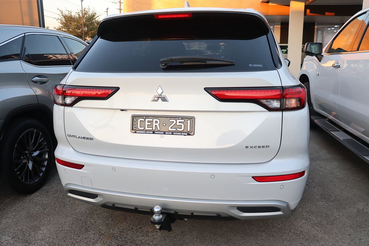 2022 Mitsubishi Outlander Exceed ZM