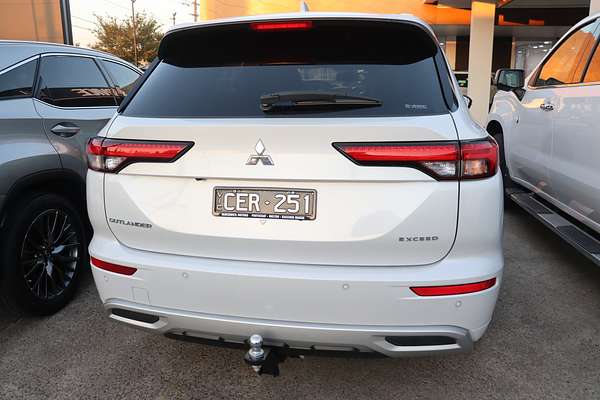 2022 Mitsubishi Outlander Exceed ZM