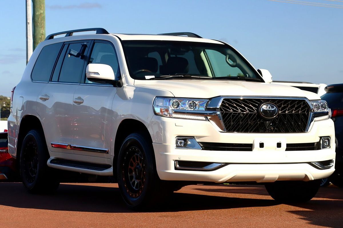 2021 Toyota Landcruiser Sahara VDJ200R