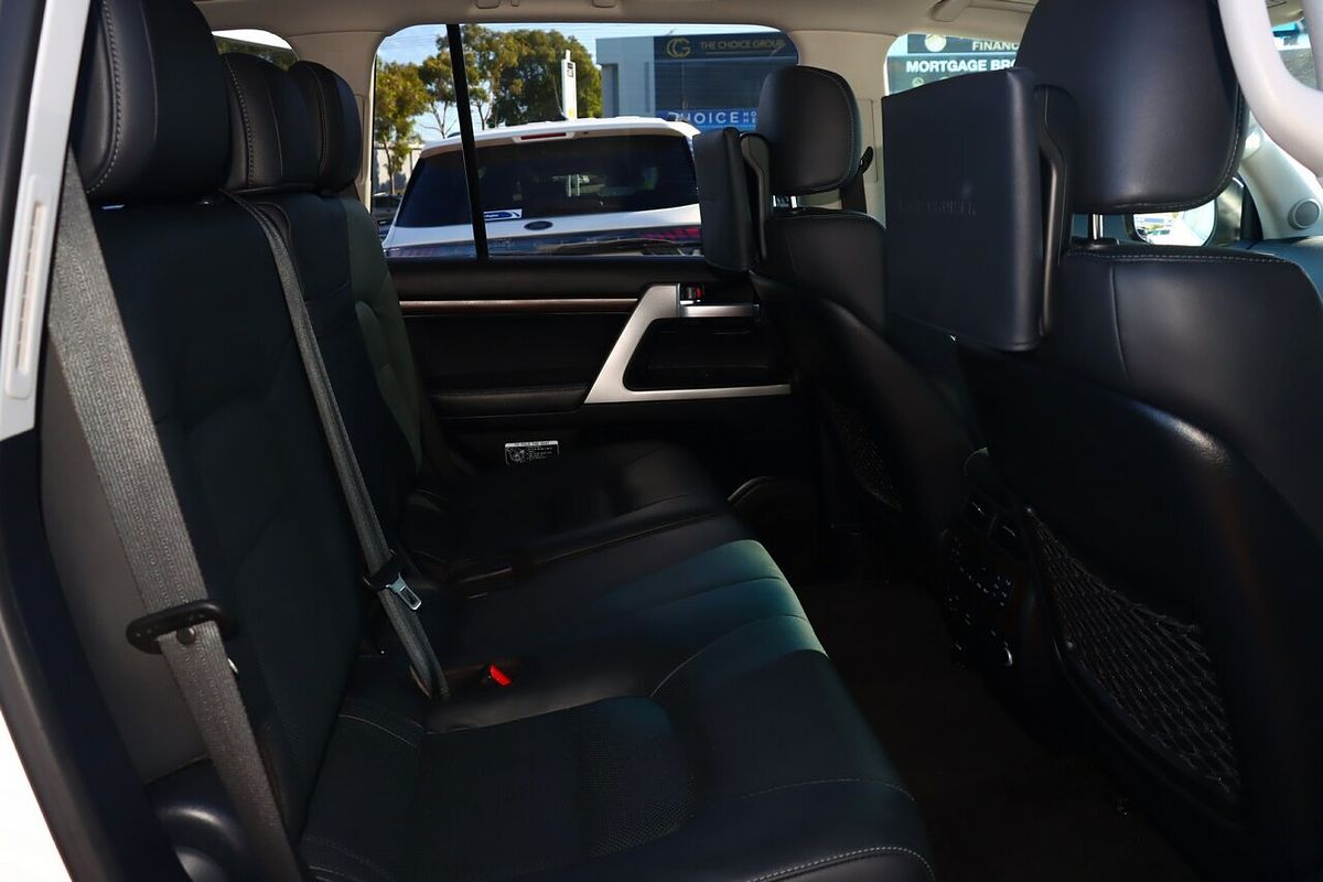 2021 Toyota Landcruiser Sahara VDJ200R