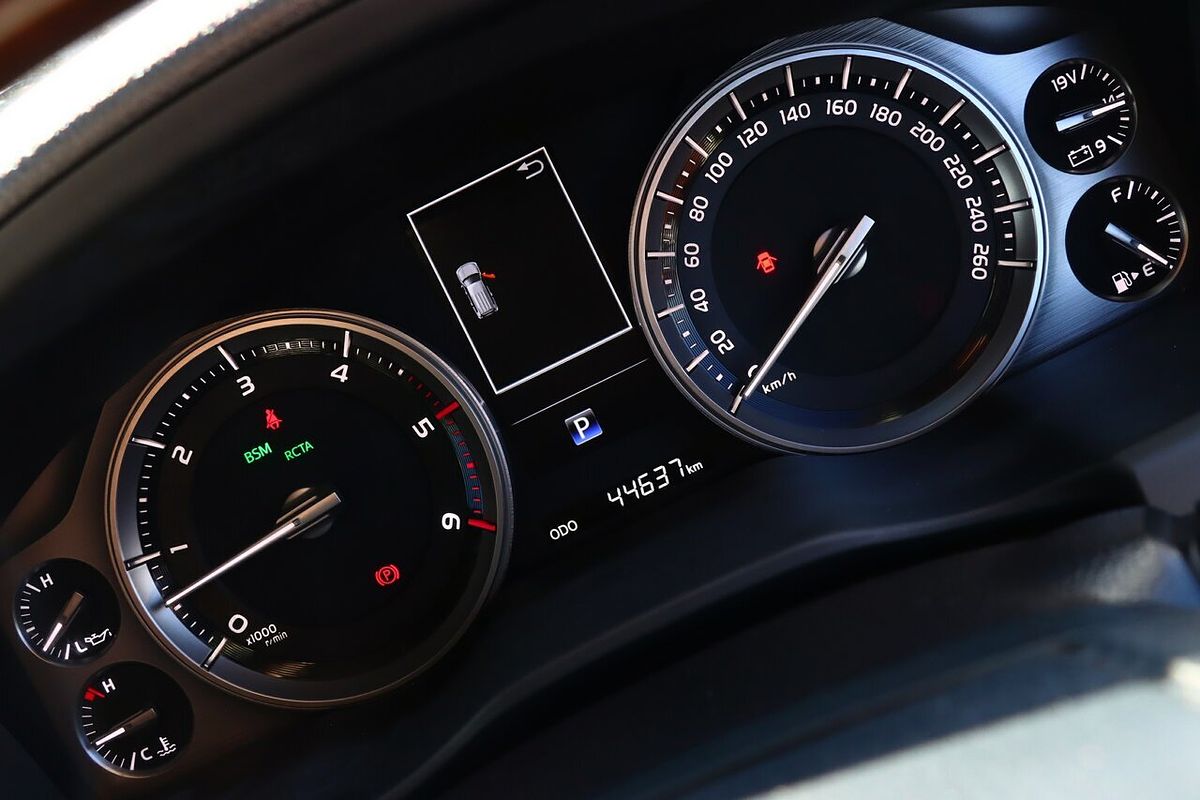 2021 Toyota Landcruiser Sahara VDJ200R