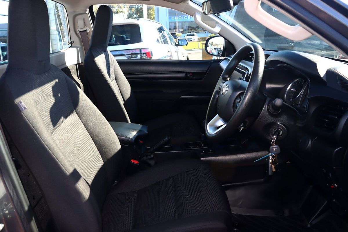 2021 Toyota Hilux SR GUN126R 4X4