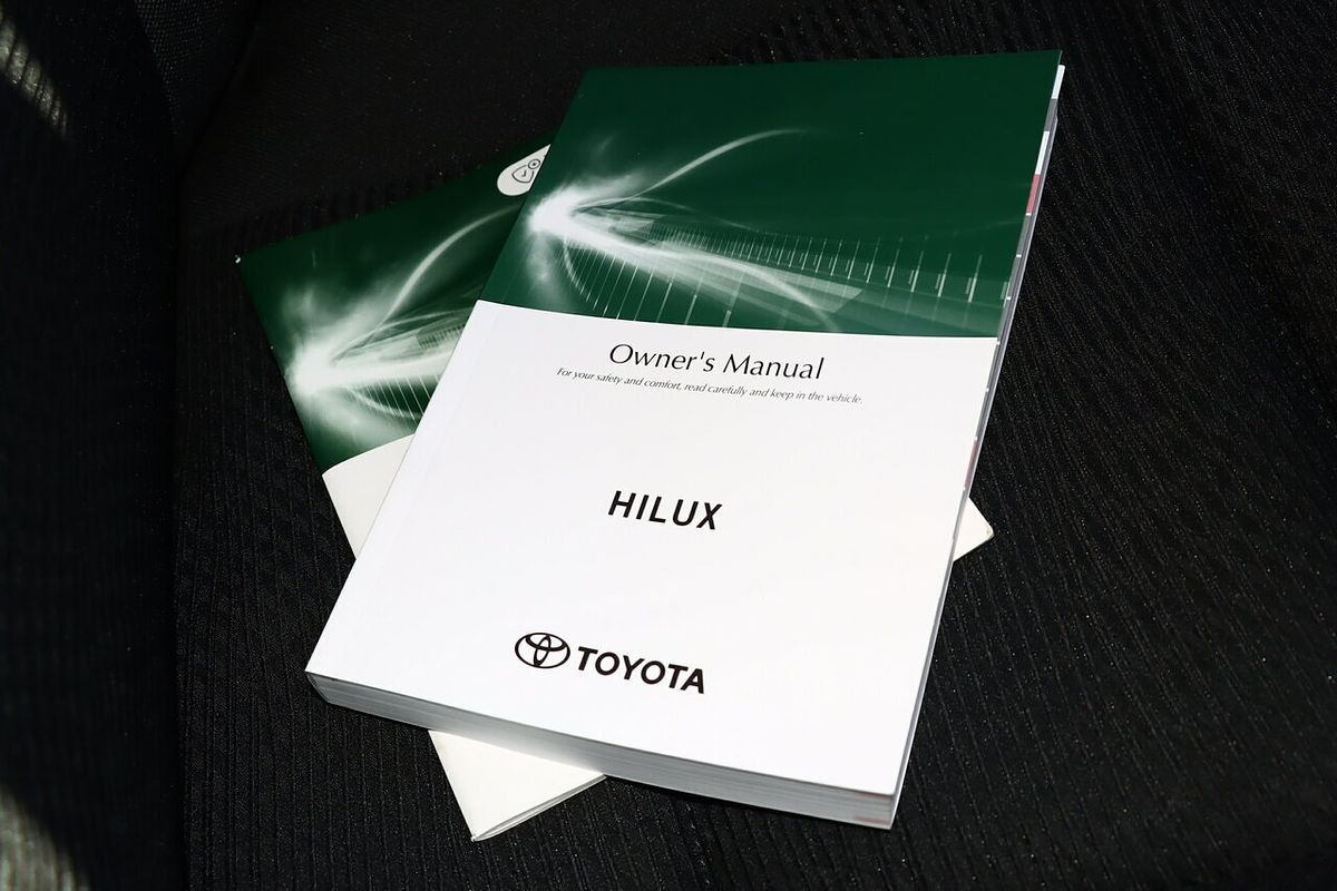 2021 Toyota Hilux SR GUN126R 4X4