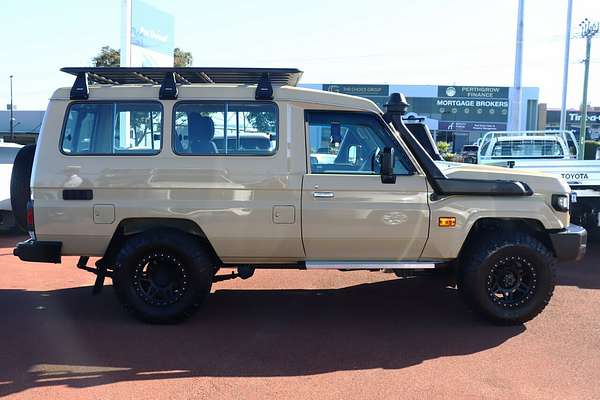 2024 Toyota Landcruiser GXL Troopcarrier VDJL78R