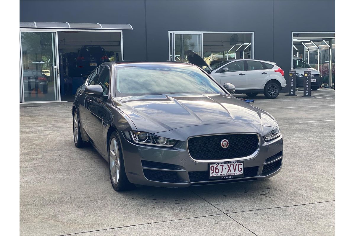 2018 Jaguar XE 25t Prestige X760
