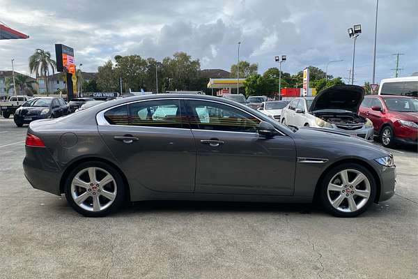 2018 Jaguar XE 25t Prestige X760