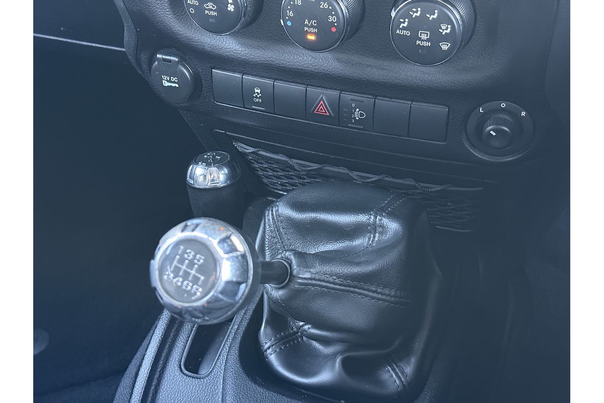 2015 Jeep Wrangler Sport JK