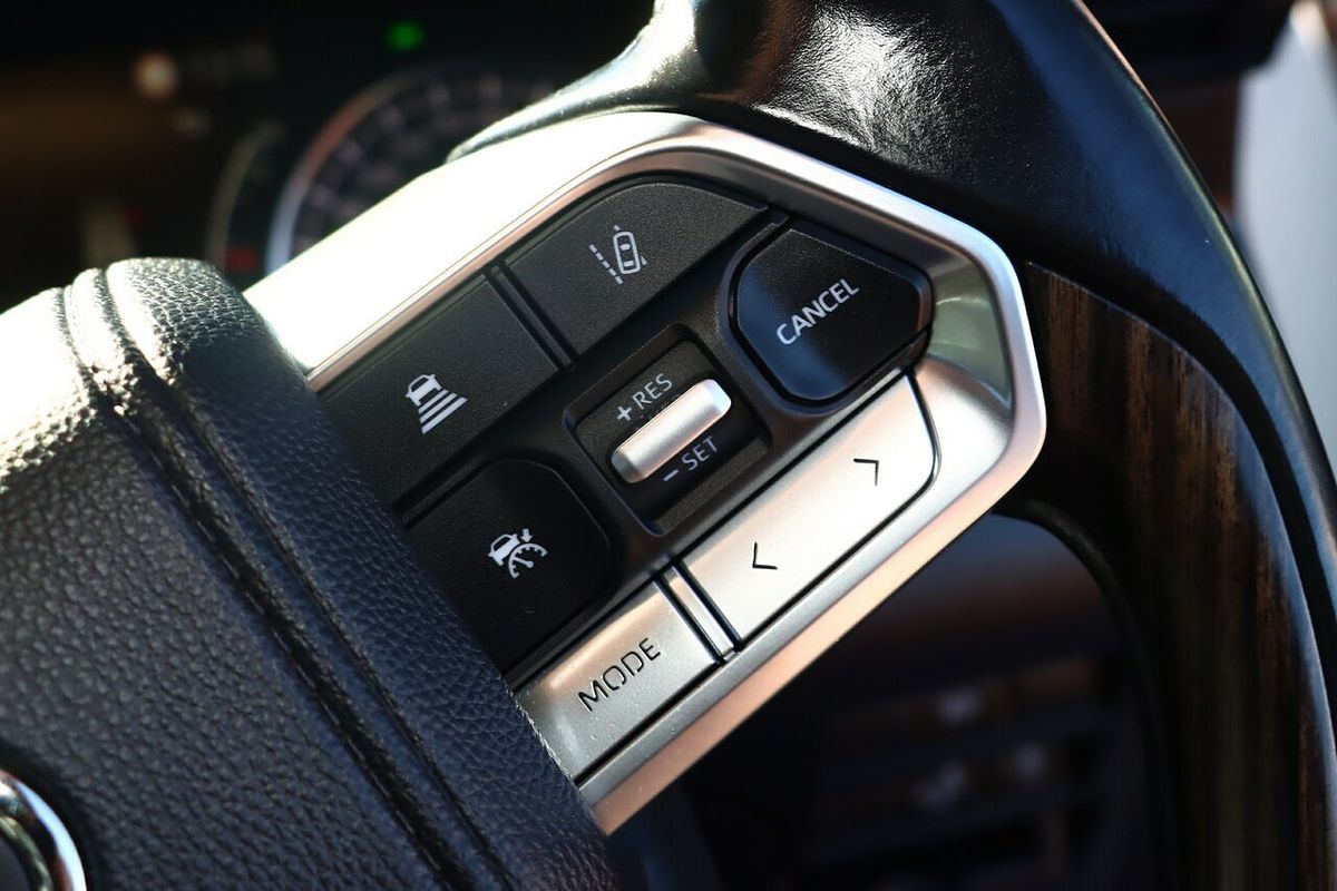 2021 Toyota Landcruiser VX FJA300R