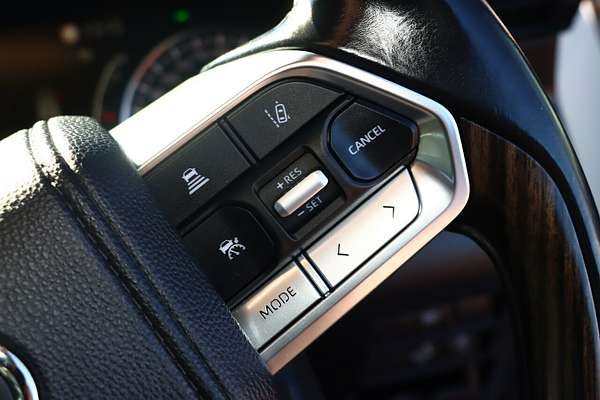 2021 Toyota Landcruiser VX FJA300R