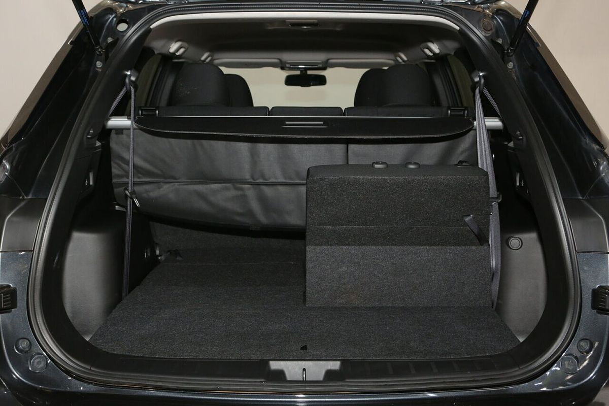 2024 Mitsubishi Outlander LS ZM