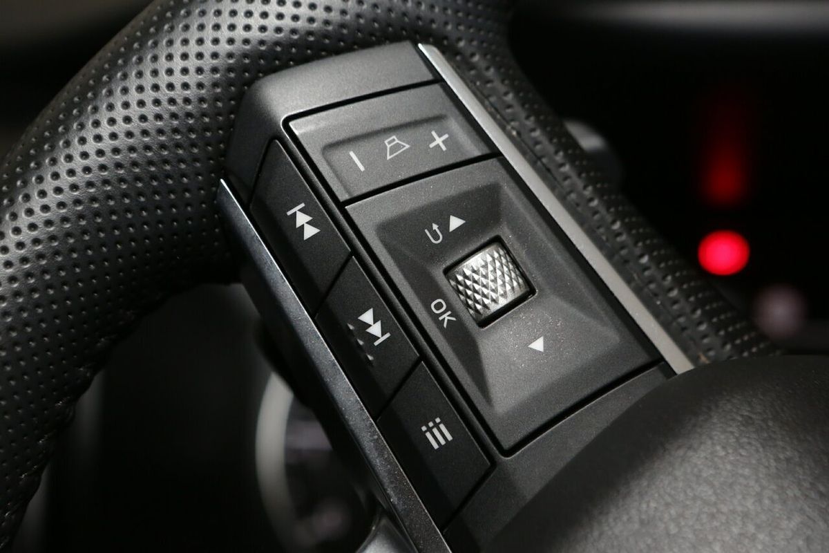 2024 Mitsubishi Outlander LS ZM