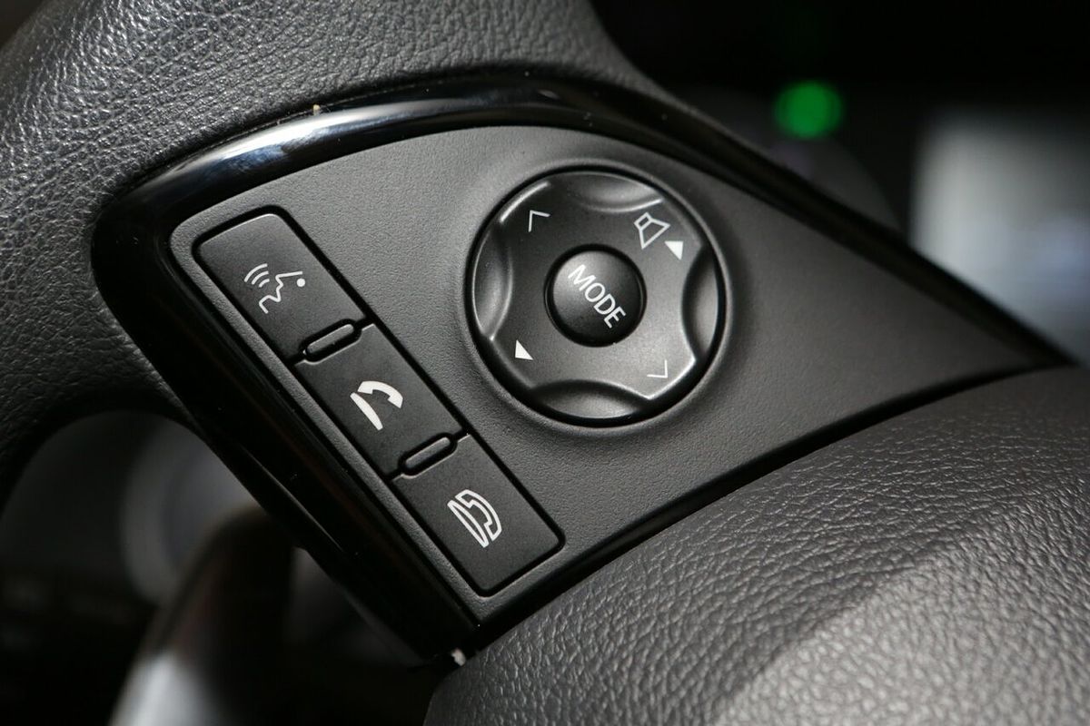 2024 Mitsubishi Eclipse Cross ES YB