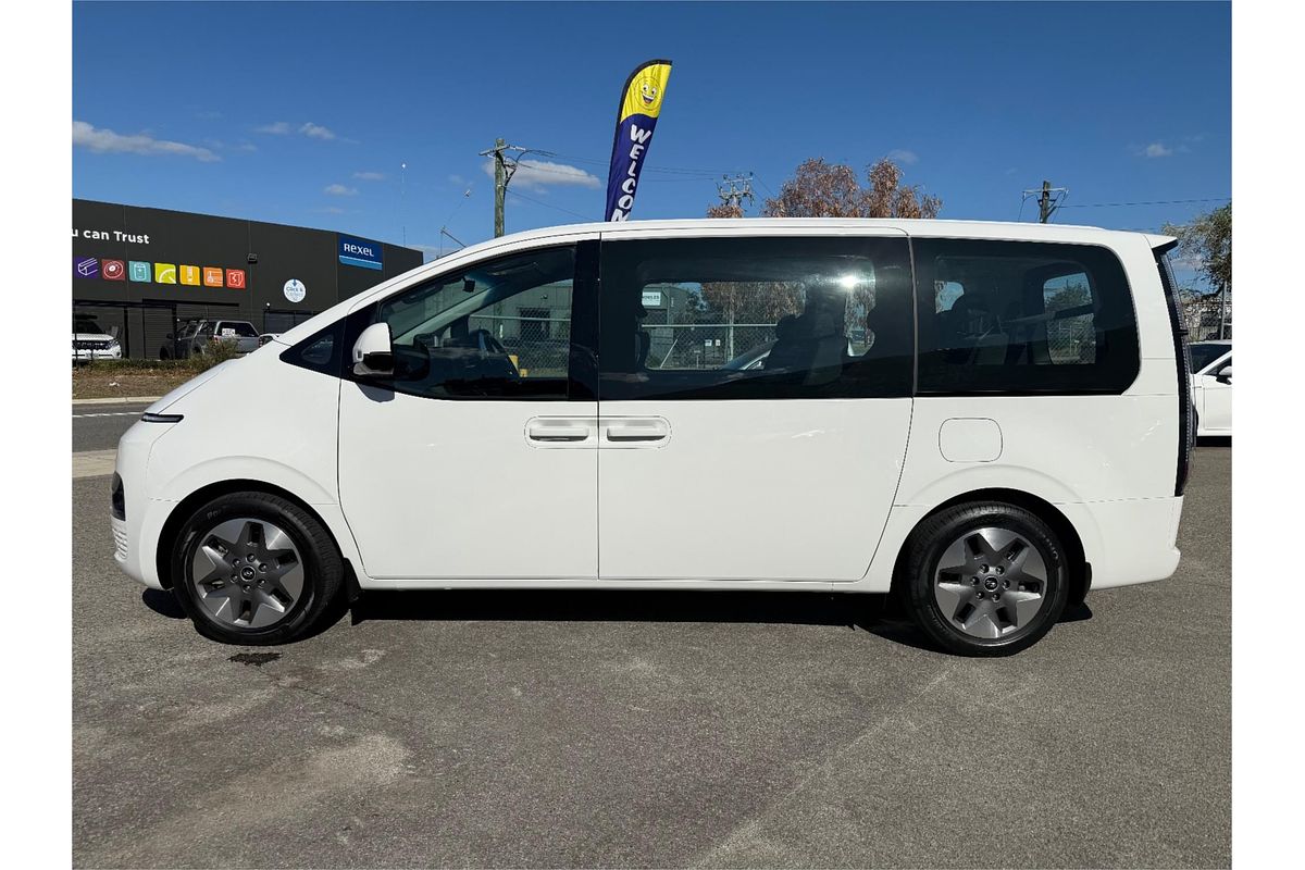 2022 Hyundai STARIA US4.V2