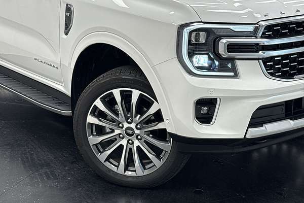 2024 Ford Everest Platinum