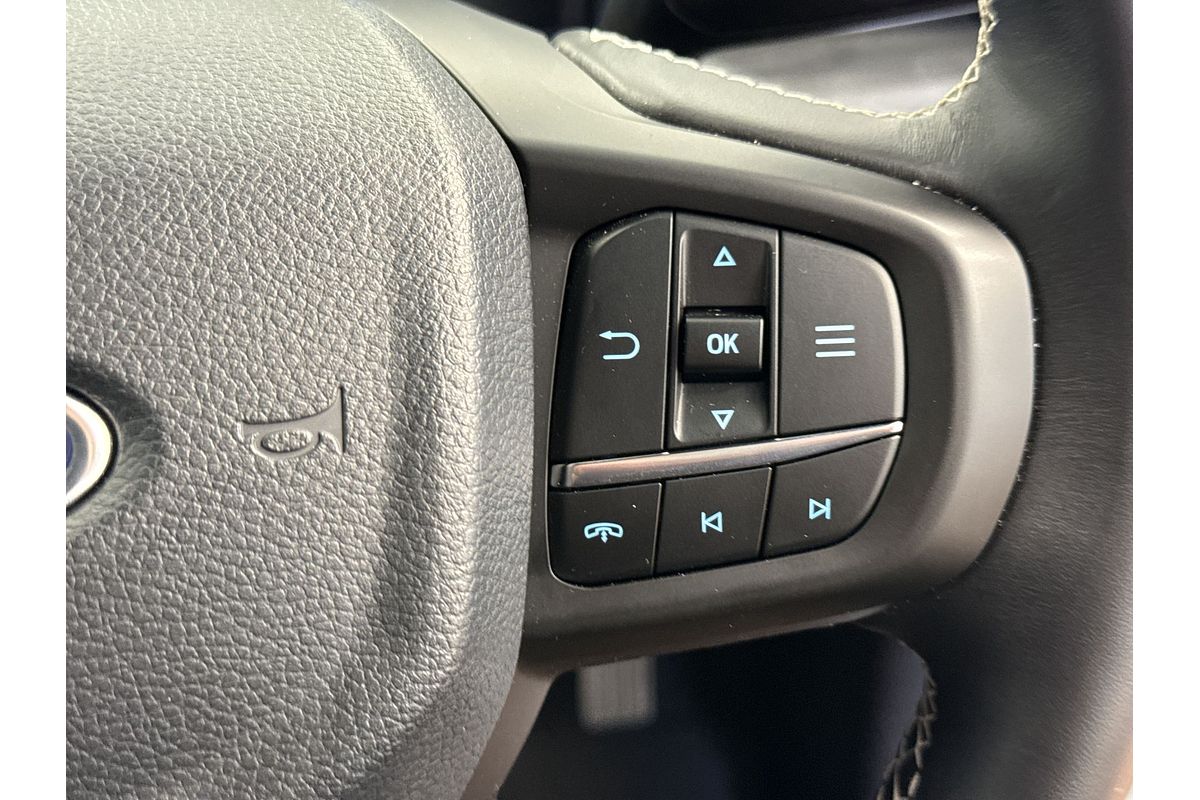 2024 Ford Everest Platinum