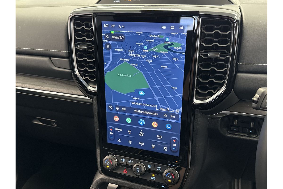 2024 Ford Everest Platinum
