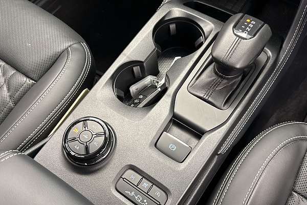 2024 Ford Everest Platinum