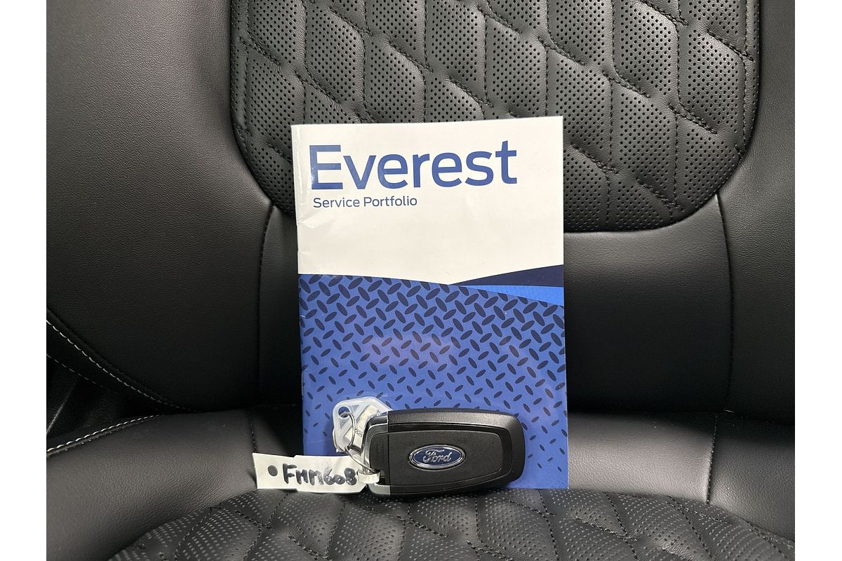 2024 Ford Everest Platinum