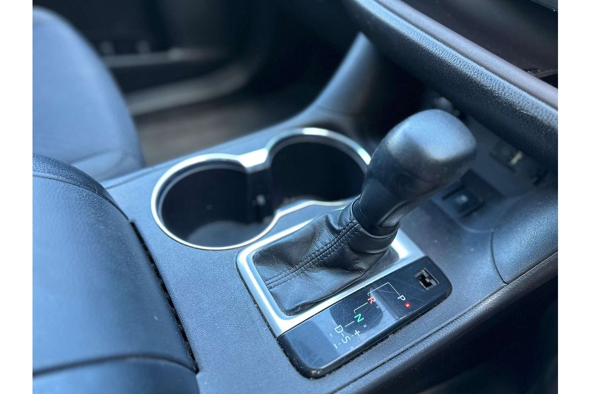 2016 Toyota Kluger GX GSU50R