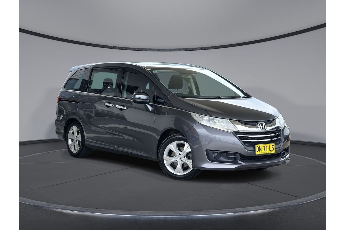 2017 Honda Odyssey VTi 5th Gen
