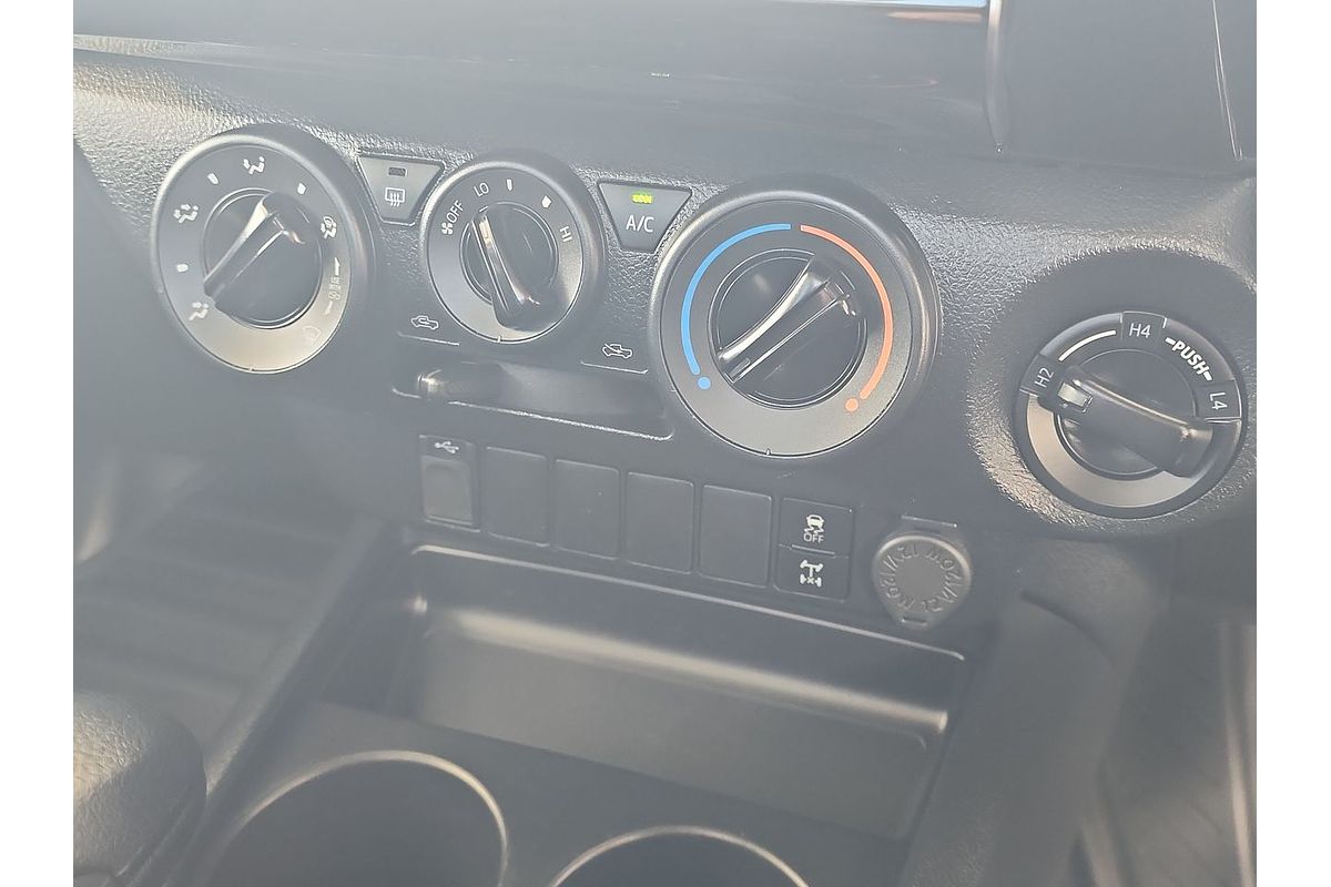 2022 Toyota Hilux SR GUN126R 4X4