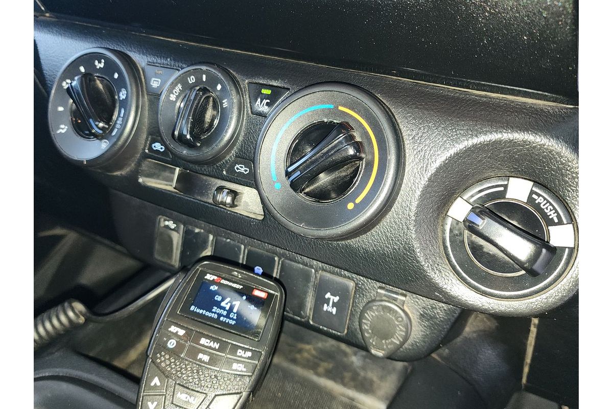 2019 Toyota Hilux SR GUN126R 4X4