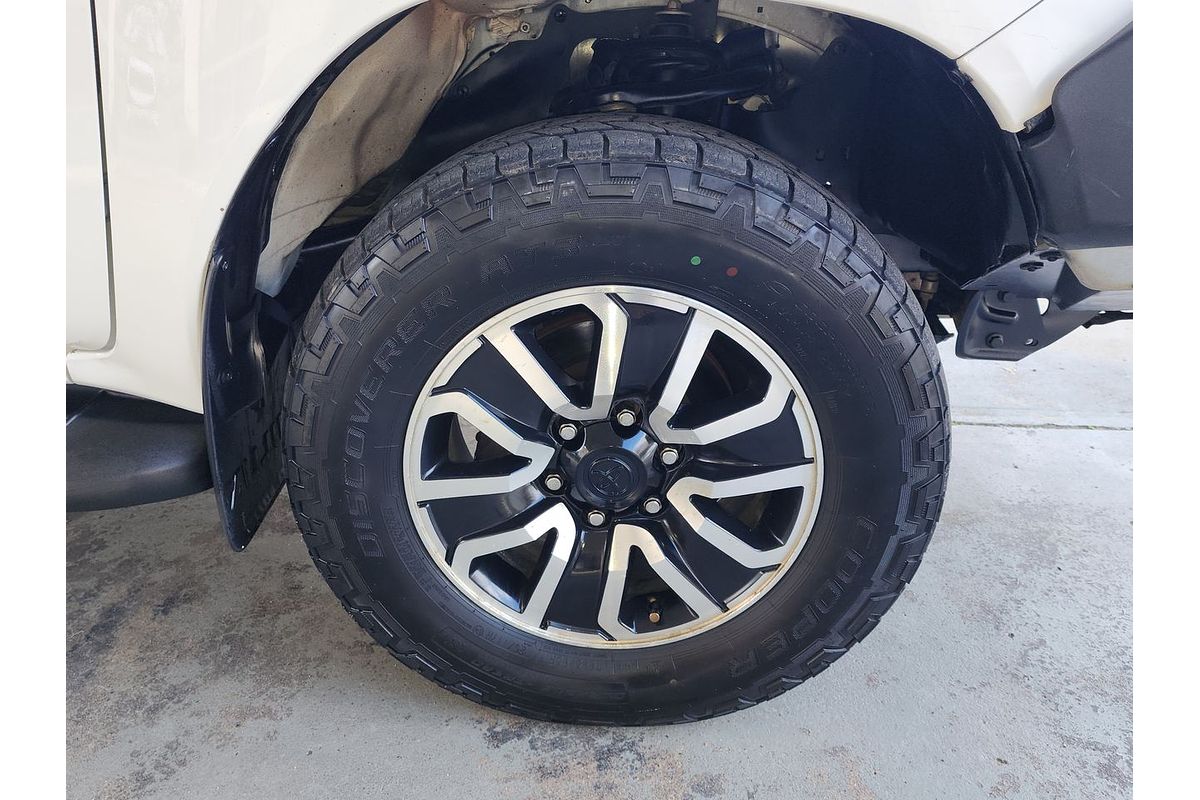 2019 Toyota Hilux SR GUN126R 4X4