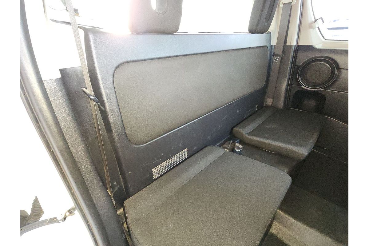 2019 Toyota Hilux SR GUN126R 4X4