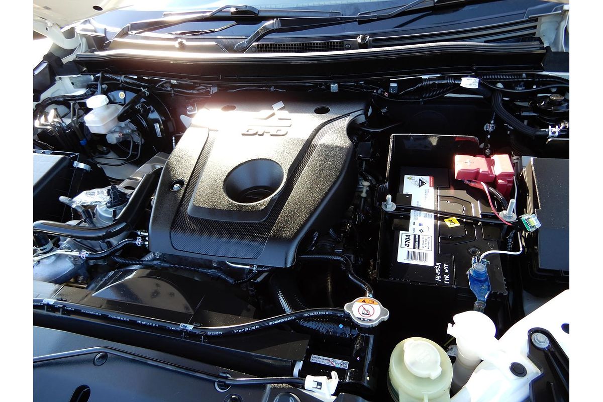 2019 Mitsubishi Triton GLS Premium MR 4X4