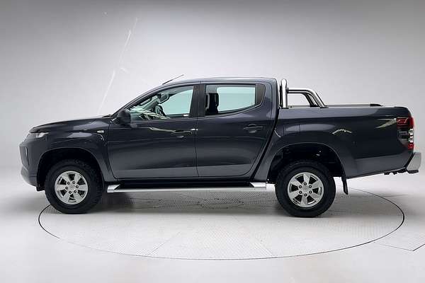 2019 Mitsubishi Triton GLX+ MR 4X4