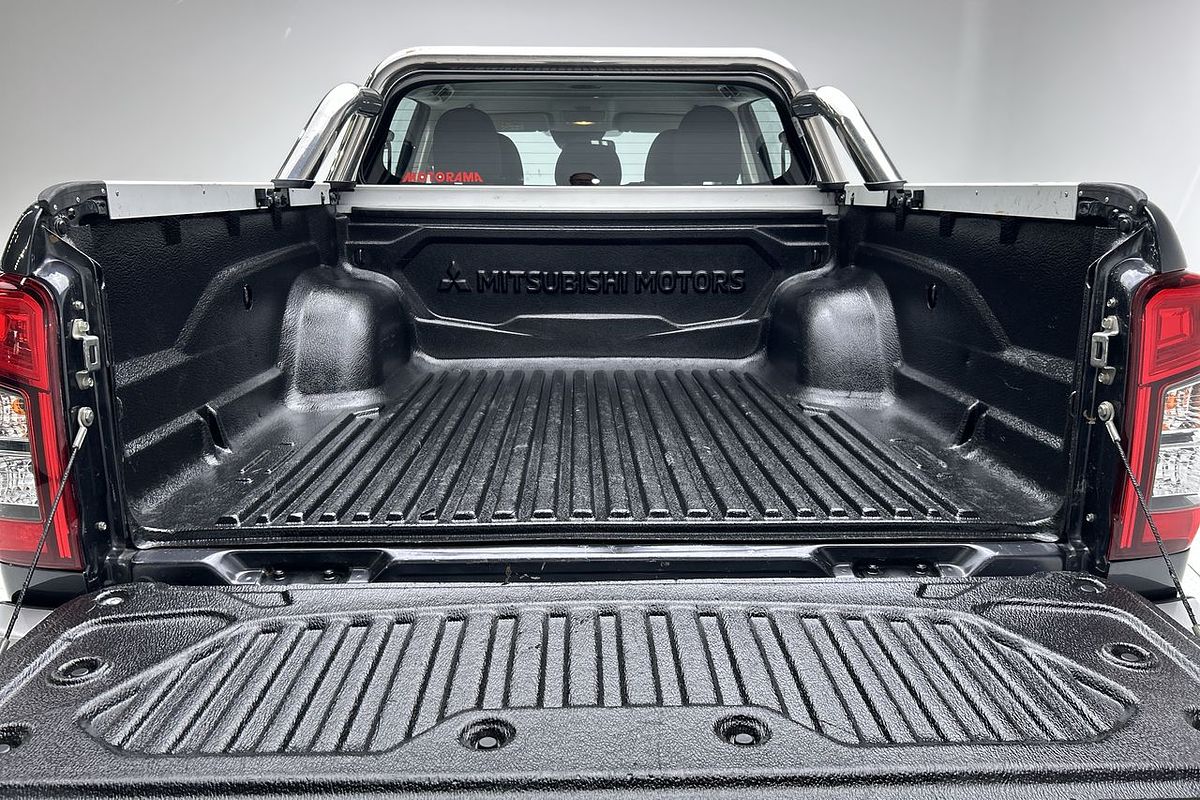 2019 Mitsubishi Triton GLX+ MR 4X4