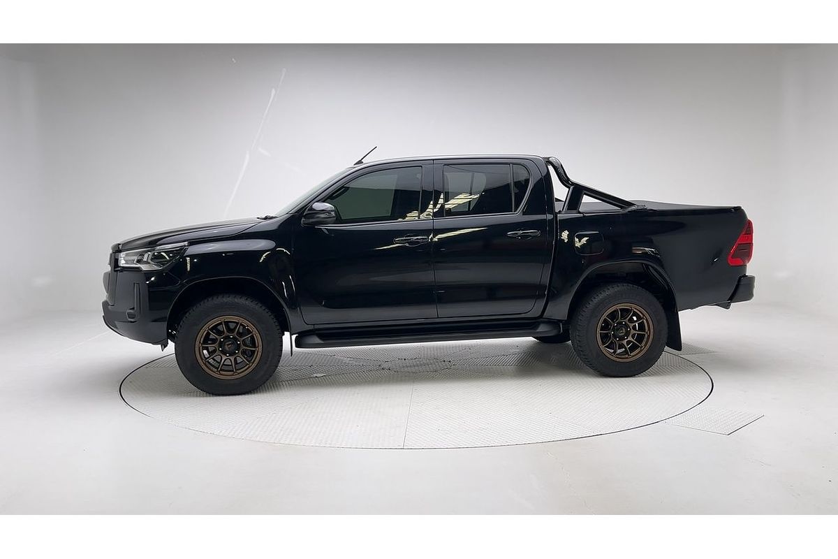 2021 Toyota Hilux SR5 GUN126R 4X4
