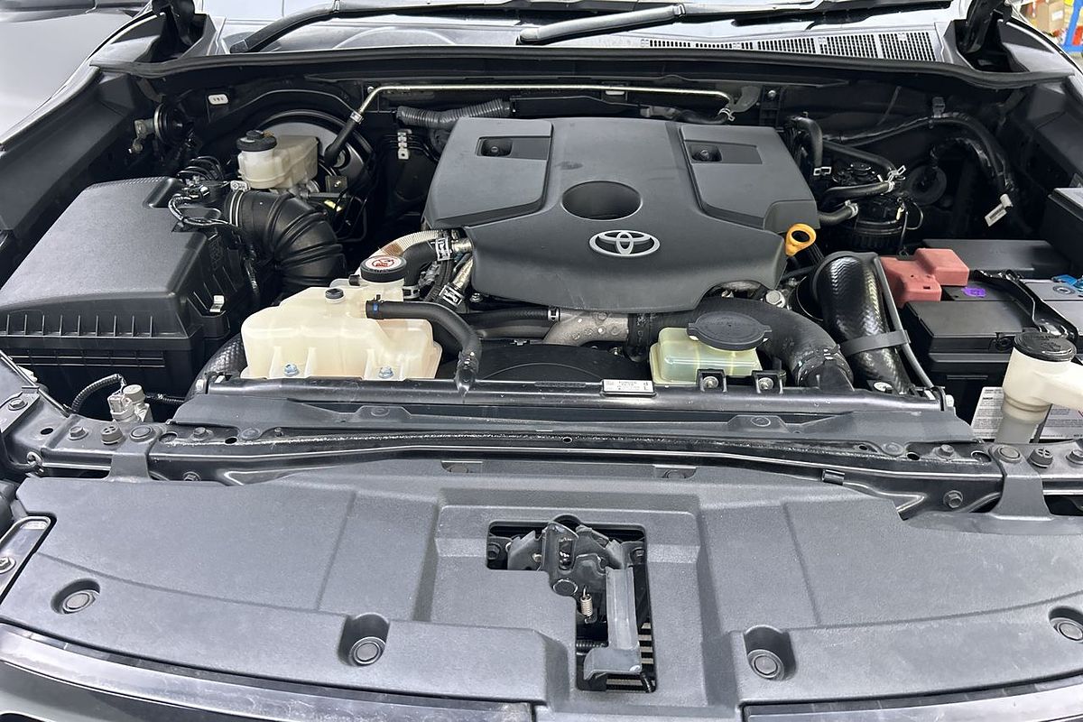 2021 Toyota Hilux SR5 GUN126R 4X4
