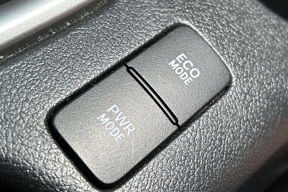 2021 Toyota Hilux SR5 GUN126R 4X4