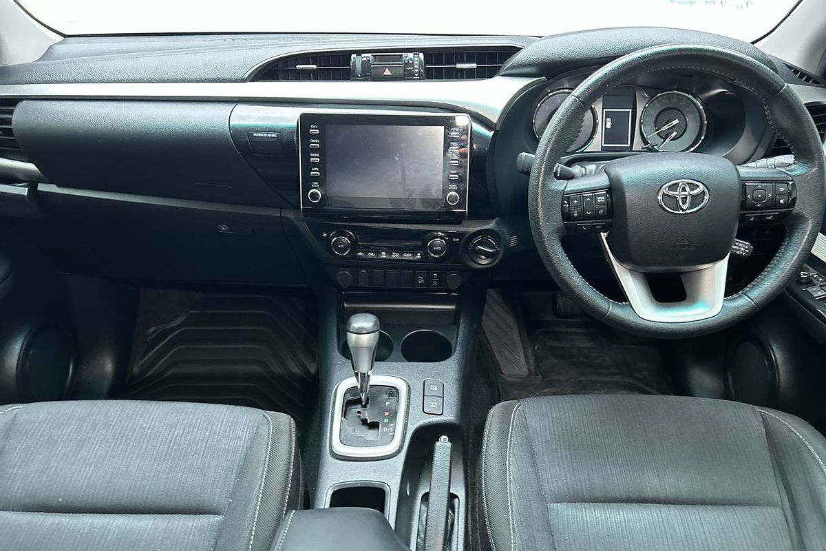 2021 Toyota Hilux SR5 GUN126R 4X4