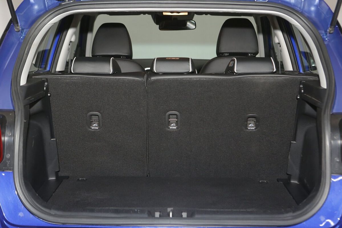 2021 Hyundai Venue Active QX.V3